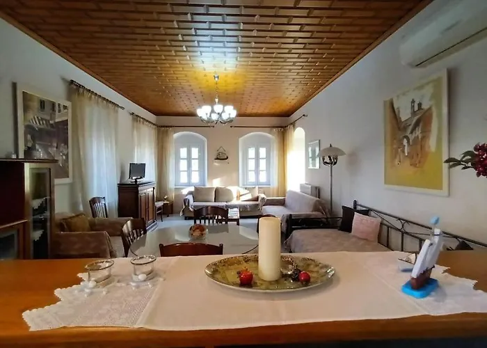 Διαμέρισμα Metaxiasandmariashouse *